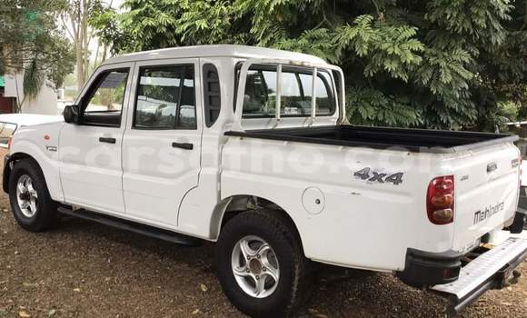اشتري مستعمل Mahindra Scorpio White سيارة في Peka في Leribe اشتري مستعمل Mahindra Scorpio White سيارة في Peka في Leribe
