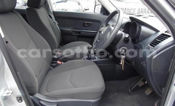 Sayi Na hannu Kia Soul Silver Mota in Teyateyaneng a Berea Sayi Na hannu Kia Soul Silver Mota in Teyateyaneng a Berea