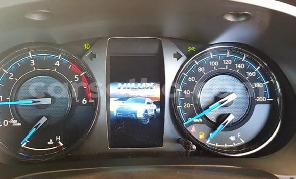 اشتري مستعمل Toyota Hilux White سيارة في Maseru في Maseru اشتري مستعمل Toyota Hilux White سيارة في Maseru في Maseru