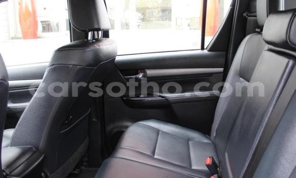 Buy Used Toyota Hilux White Car in Maseru in Maseru Buy Used Toyota Hilux White Car in Maseru in Maseru