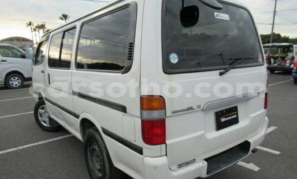 Sayi Na hannu Toyota Hiace White Mota in Butha–Buthe a Thaba-Tseka Sayi Na hannu Toyota Hiace White Mota in Butha–Buthe a Thaba-Tseka