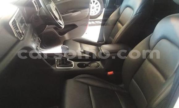 Sayi Na hannu Kia Sportage White Mota in Maseru a Maseru Sayi Na hannu Kia Sportage White Mota in Maseru a Maseru