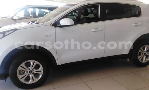 Sayi Na hannu Kia Sportage White Mota in Maseru a Maseru Sayi Na hannu Kia Sportage White Mota in Maseru a Maseru