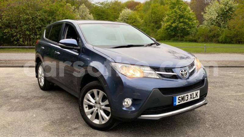 Big with watermark 2013 toyota rav4 1