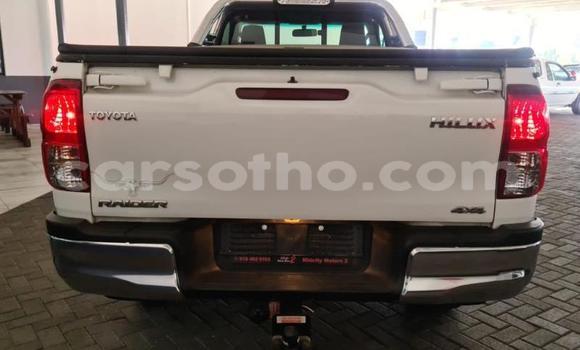 Acheter Occasion Voiture Toyota Hilux Blanc à Maseru, Maseru Acheter Occasion Voiture Toyota Hilux Blanc à Maseru, Maseru
