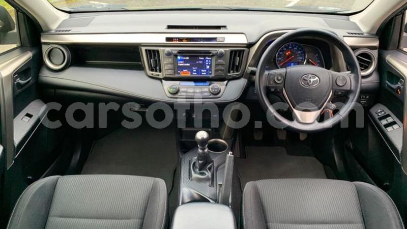 Big with watermark 2013 toyota rav4 6