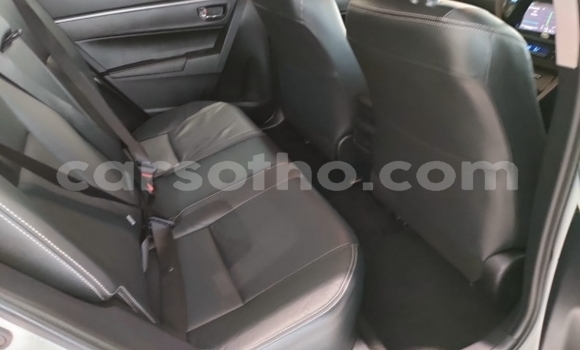 Acheter Occasion Voiture Toyota Corolla Blanc à Mafeteng, Mafeteng Acheter Occasion Voiture Toyota Corolla Blanc à Mafeteng, Mafeteng