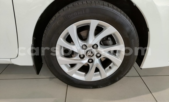 Acheter Occasion Voiture Toyota Corolla Blanc à Mafeteng, Mafeteng Acheter Occasion Voiture Toyota Corolla Blanc à Mafeteng, Mafeteng