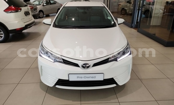 Acheter Occasion Voiture Toyota Corolla Blanc à Mafeteng, Mafeteng Acheter Occasion Voiture Toyota Corolla Blanc à Mafeteng, Mafeteng