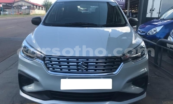 Acheter Occasion Voiture Suzuki Ertiga Gris à Thaba–Tseka, Mafeteng Acheter Occasion Voiture Suzuki Ertiga Gris à Thaba–Tseka, Mafeteng