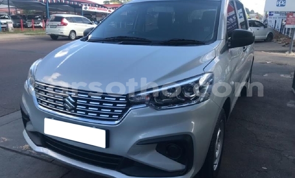 Acheter Occasion Voiture Suzuki Ertiga Gris à Thaba–Tseka, Mafeteng Acheter Occasion Voiture Suzuki Ertiga Gris à Thaba–Tseka, Mafeteng