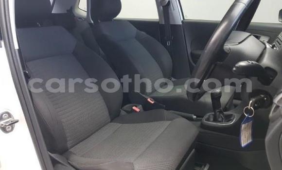 اشتري مستعمل Volkswagen Polo White سيارة في Maseru في Maseru اشتري مستعمل Volkswagen Polo White سيارة في Maseru في Maseru