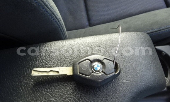 اشتري مستعمل BMW 3–Series Blue سيارة في Maseru في Maseru اشتري مستعمل BMW 3–Series Blue سيارة في Maseru في Maseru