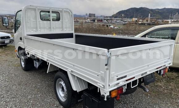Acheter Occasion Utilitaire Toyota Dyna Blanc à Maseru, Maseru Acheter Occasion Utilitaire Toyota Dyna Blanc à Maseru, Maseru
