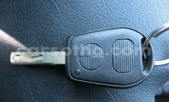 اشتري مستعمل BMW 3–Series Silver سيارة في Maseru في Maseru اشتري مستعمل BMW 3–Series Silver سيارة في Maseru في Maseru