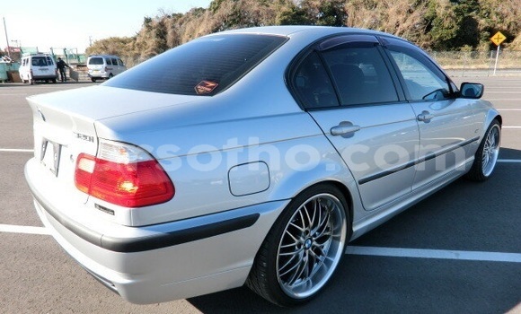 اشتري مستعمل BMW 3–Series Silver سيارة في Maseru في Maseru اشتري مستعمل BMW 3–Series Silver سيارة في Maseru في Maseru
