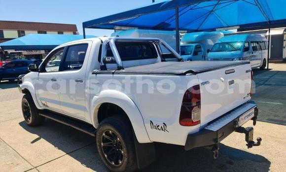 اشتري مستعمل Toyota Hilux White سيارة في Maseru في Maseru اشتري مستعمل Toyota Hilux White سيارة في Maseru في Maseru