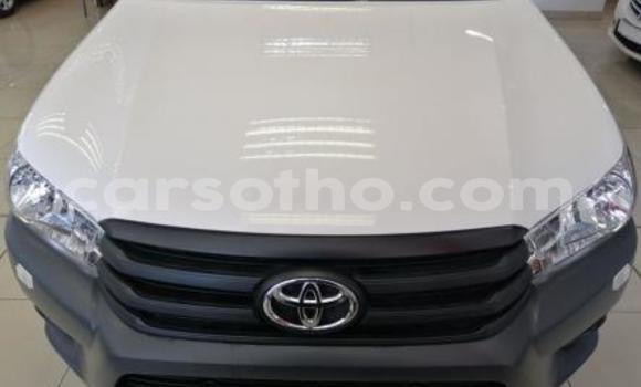 اشتري مستعمل Toyota Hilux White سيارة في Maseru في Maseru اشتري مستعمل Toyota Hilux White سيارة في Maseru في Maseru