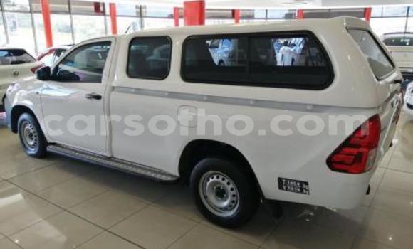 اشتري مستعمل Toyota Hilux White سيارة في Maseru في Maseru اشتري مستعمل Toyota Hilux White سيارة في Maseru في Maseru