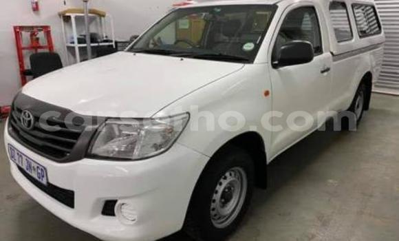 اشتري مستعمل Toyota Hilux White سيارة في Maseru في Maseru اشتري مستعمل Toyota Hilux White سيارة في Maseru في Maseru