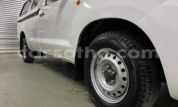 اشتري مستعمل Toyota Hilux White سيارة في Maseru في Maseru اشتري مستعمل Toyota Hilux White سيارة في Maseru في Maseru