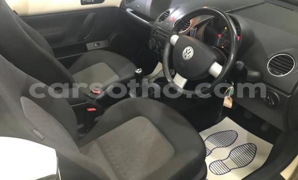 Sayi Na hannu Volkswagen Beetle Beige Mota in Hlotse a Leribe Sayi Na hannu Volkswagen Beetle Beige Mota in Hlotse a Leribe