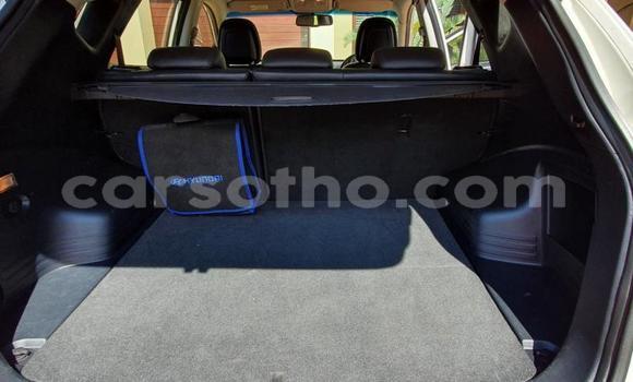 Sayi Na hannu Hyundai ix35 White Mota in Maseru a Maseru Sayi Na hannu Hyundai ix35 White Mota in Maseru a Maseru