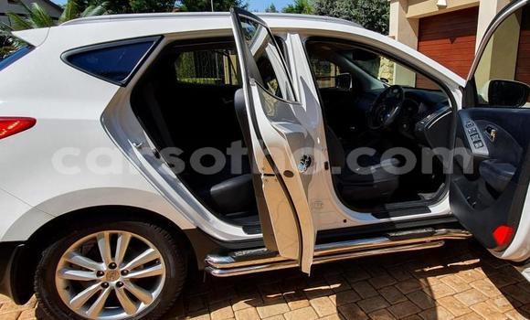 Sayi Na hannu Hyundai ix35 White Mota in Maseru a Maseru Sayi Na hannu Hyundai ix35 White Mota in Maseru a Maseru