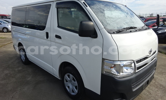 اشتري مستعمل Toyota Hiace White سيارة في Maseru في Maseru اشتري مستعمل Toyota Hiace White سيارة في Maseru في Maseru