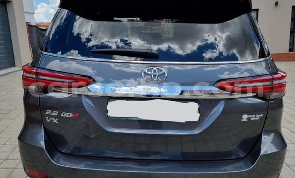 Buy Used Toyota Fortuner Silver Car in Maseru in Maseru Buy Used Toyota Fortuner Silver Car in Maseru in Maseru