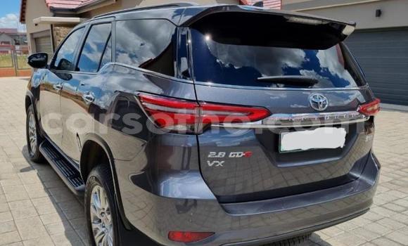 Buy Used Toyota Fortuner Silver Car in Maseru in Maseru Buy Used Toyota Fortuner Silver Car in Maseru in Maseru