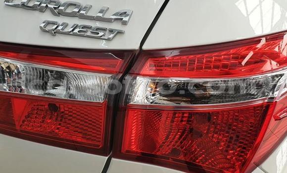 Acheter Occasion Voiture Toyota Corolla Blanc à Maseru, Maseru Acheter Occasion Voiture Toyota Corolla Blanc à Maseru, Maseru