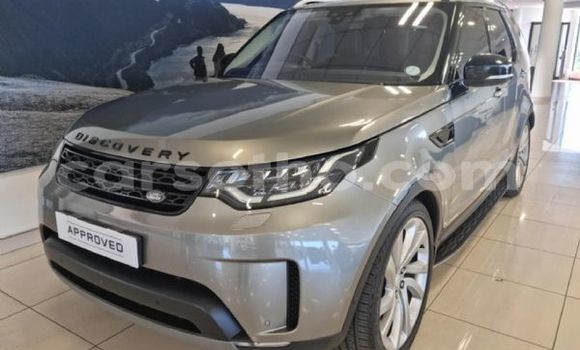 Buy Used Land Rover Discovery Sport Silver Car in Maseru in Maseru Buy Used Land Rover Discovery Sport Silver Car in Maseru in Maseru