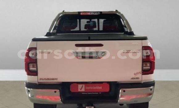 Buy Used Toyota Hilux White Car in Maseru in Maseru Buy Used Toyota Hilux White Car in Maseru in Maseru