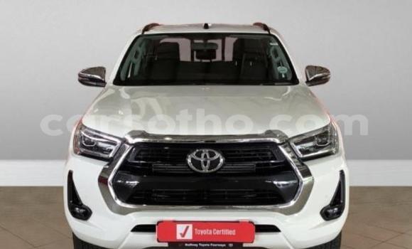 Buy Used Toyota Hilux White Car in Maseru in Maseru Buy Used Toyota Hilux White Car in Maseru in Maseru
