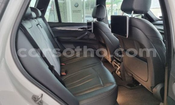 Acheter Occasion Voiture BMW X5 M Blanc à Maseru, Maseru Acheter Occasion Voiture BMW X5 M Blanc à Maseru, Maseru