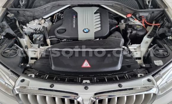Acheter Occasion Voiture BMW X5 M Blanc à Maseru, Maseru Acheter Occasion Voiture BMW X5 M Blanc à Maseru, Maseru