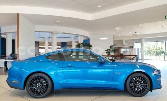Buy Used Ford Mustang Blue Car in Maseru in Maseru Buy Used Ford Mustang Blue Car in Maseru in Maseru