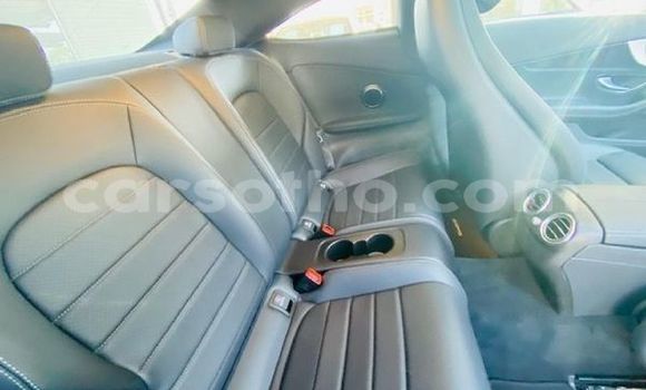 Sayi Na hannu Mercedes-Benz 300–Series Silver Mota in Maseru a Maseru Sayi Na hannu Mercedes-Benz 300–Series Silver Mota in Maseru a Maseru