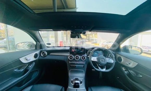 Sayi Na hannu Mercedes-Benz 300–Series Silver Mota in Maseru a Maseru Sayi Na hannu Mercedes-Benz 300–Series Silver Mota in Maseru a Maseru