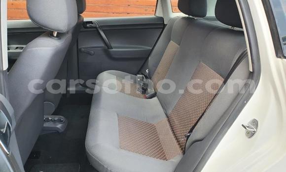 Buy Used Volkswagen Polo White Car in Hlotse in Leribe Buy Used Volkswagen Polo White Car in Hlotse in Leribe