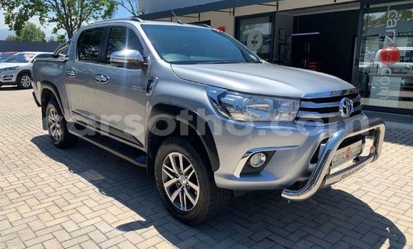 Buy Used Toyota Hilux Silver Car in Maseru in Maseru Buy Used Toyota Hilux Silver Car in Maseru in Maseru