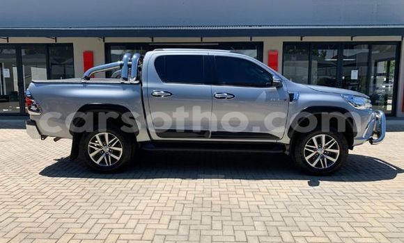 Buy Used Toyota Hilux Silver Car in Maseru in Maseru Buy Used Toyota Hilux Silver Car in Maseru in Maseru