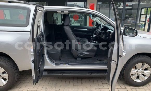 Buy Used Toyota Hilux Silver Car in Maseru in Maseru Buy Used Toyota Hilux Silver Car in Maseru in Maseru