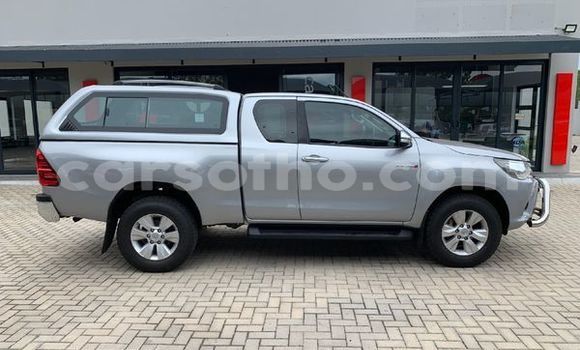 Buy Used Toyota Hilux Silver Car in Maseru in Maseru Buy Used Toyota Hilux Silver Car in Maseru in Maseru