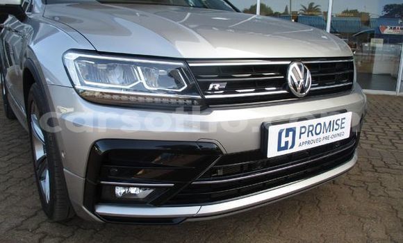 اشتري مستعمل Volkswagen Tiguan Silver سيارة في Maseru في Maseru اشتري مستعمل Volkswagen Tiguan Silver سيارة في Maseru في Maseru