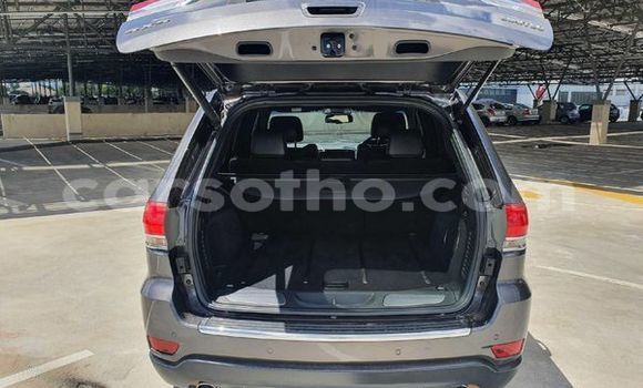 Sayi Na hannu Jeep Grand Cherokee Other Mota in Maseru a Maseru Sayi Na hannu Jeep Grand Cherokee Other Mota in Maseru a Maseru