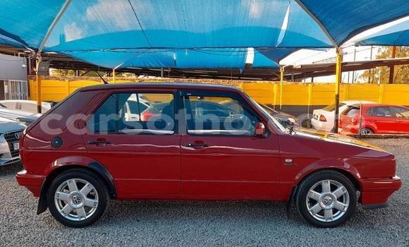 اشتري مستعمل Volkswagen Golf Red سيارة في Maseru في Maseru اشتري مستعمل Volkswagen Golf Red سيارة في Maseru في Maseru