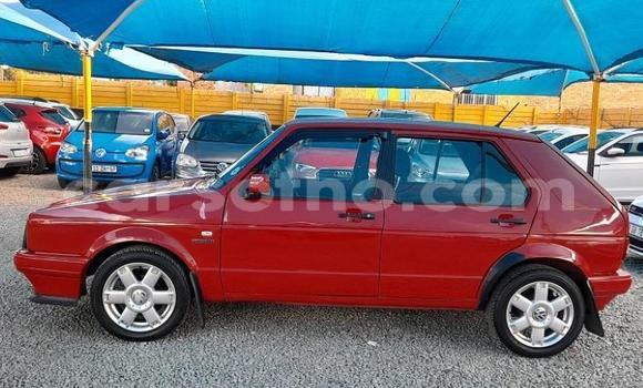 اشتري مستعمل Volkswagen Golf Red سيارة في Maseru في Maseru اشتري مستعمل Volkswagen Golf Red سيارة في Maseru في Maseru