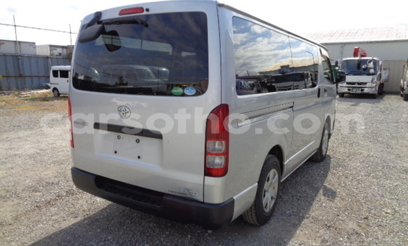 اشتري مستعمل Toyota Hiace Silver سيارة في Maseru في Maseru اشتري مستعمل Toyota Hiace Silver سيارة في Maseru في Maseru